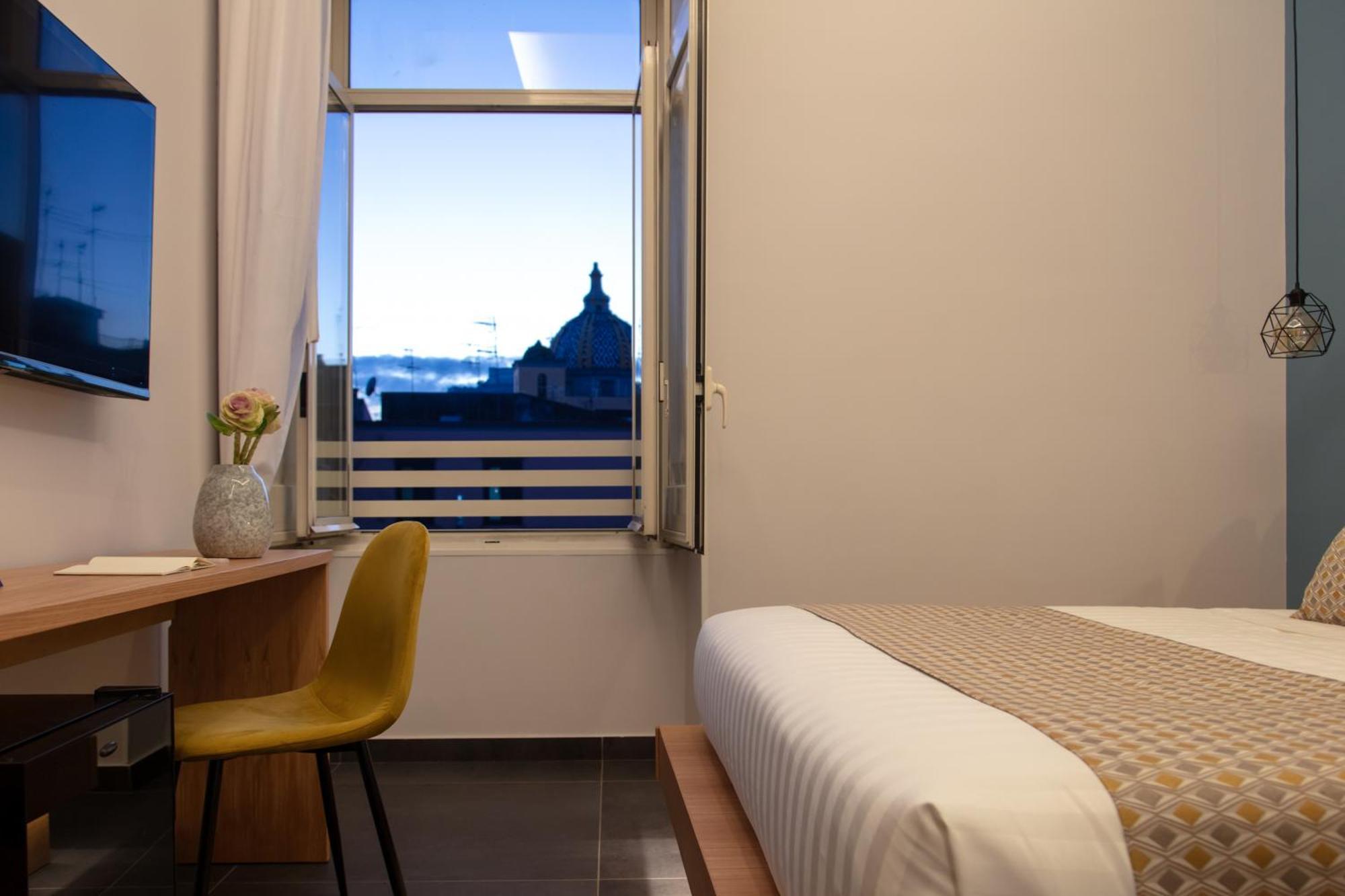 Main - Duomo Hotel Naples Exterior photo